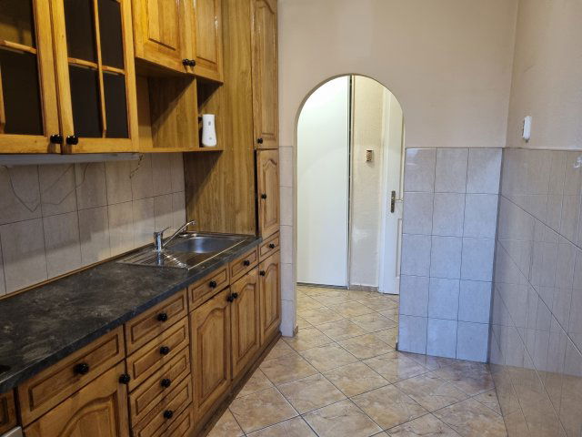 Eladó téglalakás, Tatabányán, Köztársaság útján 43.9 M Ft