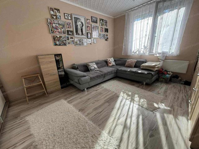 Eladó téglalakás, Tatabányán 53 M Ft, 2 szobás