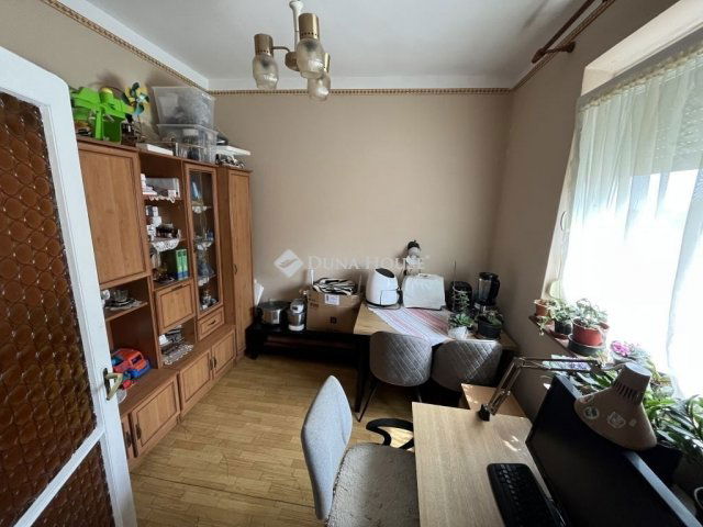 Eladó családi ház, Enyingen 50 M Ft, 3 szobás