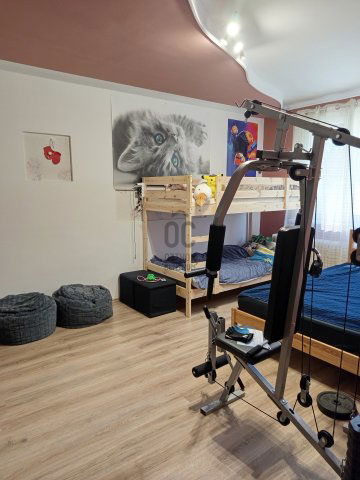 Eladó panellakás, Tatabányán 41.5 M Ft, 2 szobás