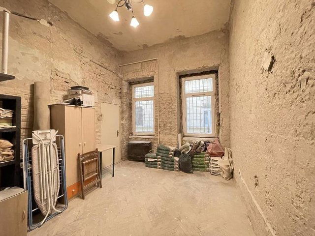 Eladó téglalakás, Budapesten, VII. kerületben, Jósika utcában