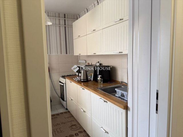 Eladó panellakás, Budapesten, IV. kerületben 78 M Ft, 4 szobás