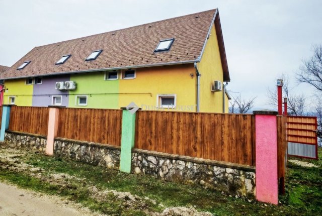 Eladó nyaraló, Gyékényesen 85 M Ft, 2 szobás