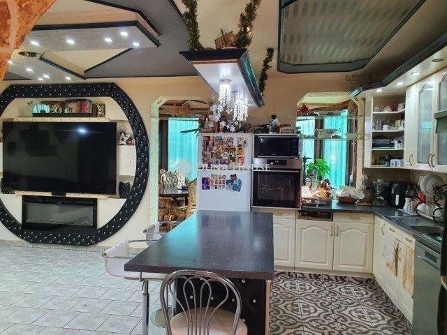 Eladó családi ház, Budapesten, XVIII. kerületben 117 M Ft