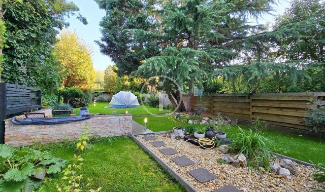 Eladó családi ház, Budapesten, XVI. kerületben 169 M Ft