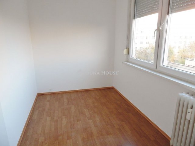 Kiadó panellakás, albérlet, Debrecenben 130 E Ft / hó, 2 szobás