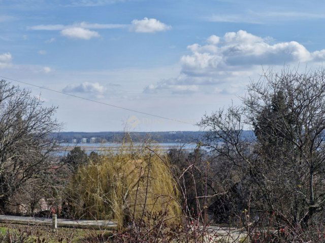 Eladó telek, Sukorón, Iharos utcában 49.9 M Ft
