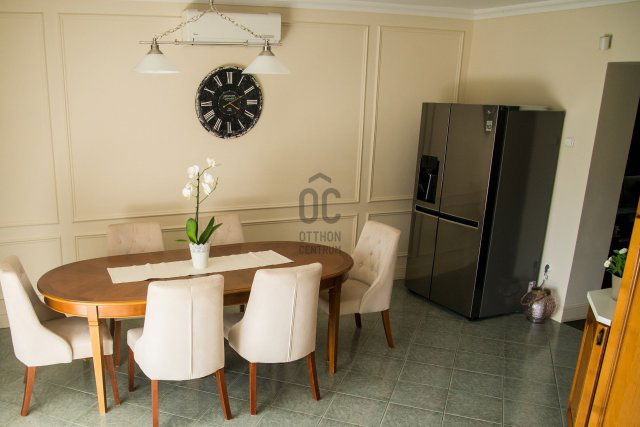 Eladó családi ház, Debrecenben 295 M Ft, 5 szobás