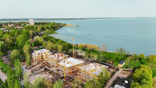 Eladó nyaraló, Balatonalmádiban 129.959 M Ft, 3 szobás