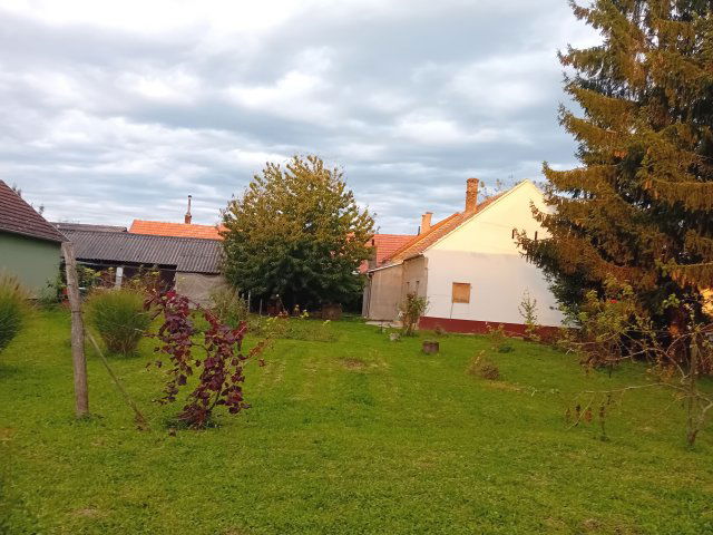 Eladó családi ház, Marcaliban 36.9 M Ft, 2+1 szobás