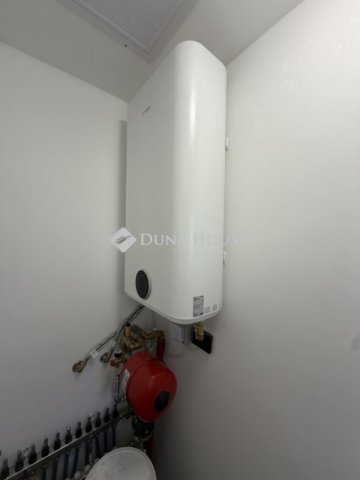 Eladó családi ház, Zalaegerszegen 104.9 M Ft, 3 szobás
