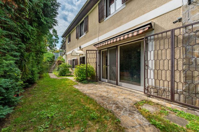 Eladó családi ház, Szentendrén 135 M Ft, 4 szobás