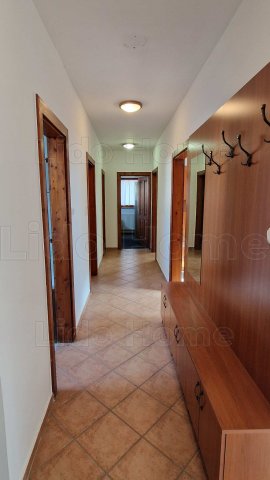 Eladó üzlethelyiség, Sopronkövesden 180 M Ft