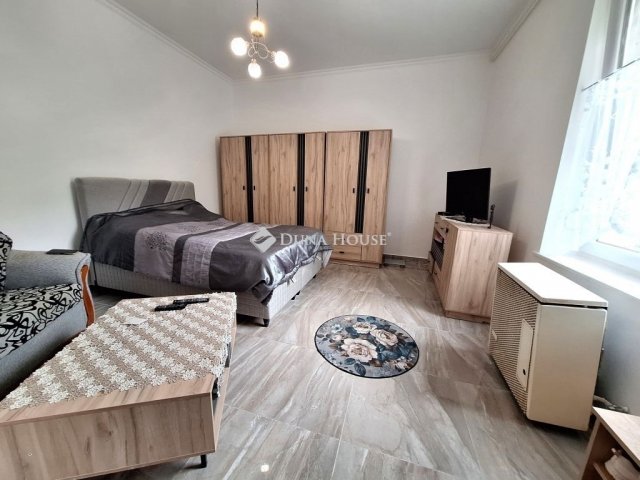 Eladó téglalakás, Kecskeméten 32.9 M Ft, 1 szobás