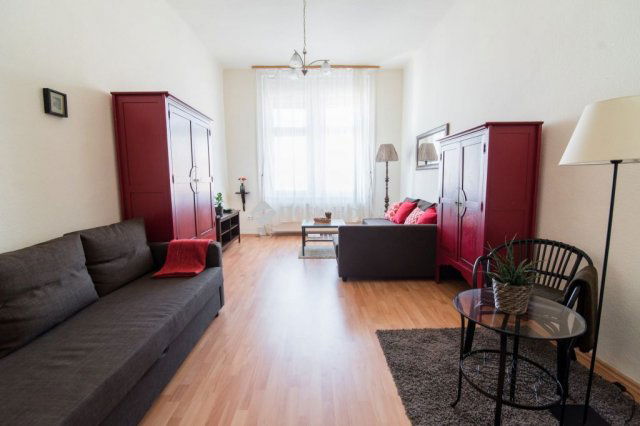 Eladó téglalakás, Budapesten, II. kerületben, Fő utcában