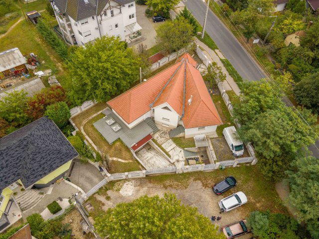 Eladó családi ház, Csömörön, Viola utcában 279.99 M Ft