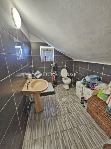 Eladó családi ház, Budapesten, XXI. kerületben 67 M Ft, 3 szobás