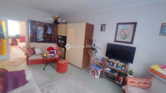 Eladó téglalakás, Nagykanizsán 41.5 M Ft, 3 szobás