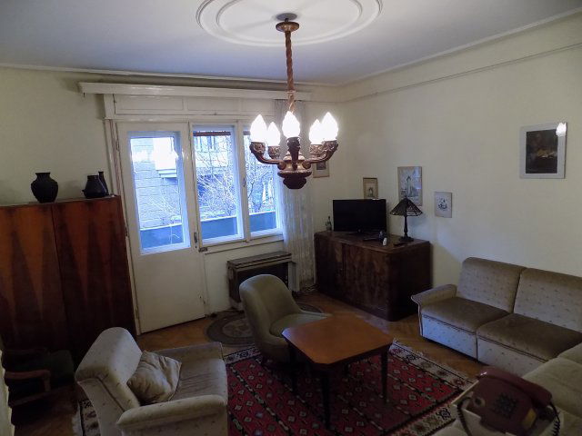 Eladó téglalakás, XI. kerületben, Lágymányosi utcában