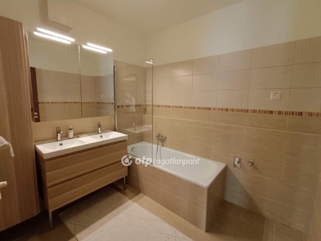 Eladó téglalakás, Budapesten, XIII. kerületben 229.9 M Ft