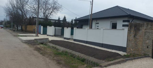 Eladó családi ház, Érden 145 M Ft, 4 szobás