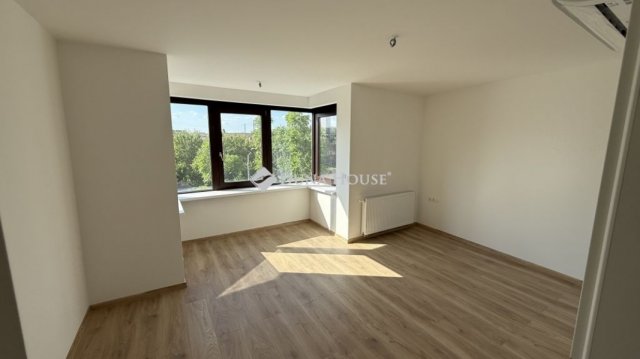 Eladó téglalakás, Budapesten, VI. kerületben 120 M Ft, 3 szobás