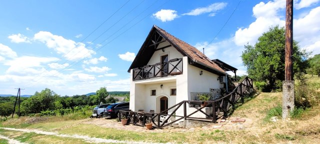 Eladó nyaraló, Monoszlón 79 M Ft, 1+1 szobás
