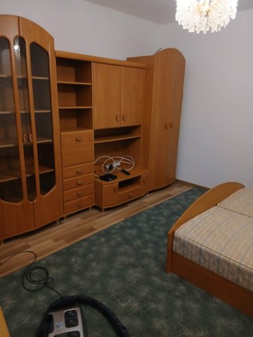 Kiadó családi ház, albérlet, Debrecenben 160 E Ft / hó