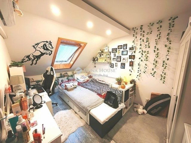 Eladó családi ház, Budapesten, XVI. kerületben 130 M Ft