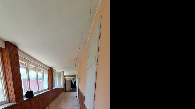 Eladó családi ház, Orosházán 11.5 M Ft, 2 szobás
