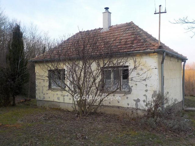 Eladó családi ház, Somogygesztin 19.4 M Ft, 2+1 szobás