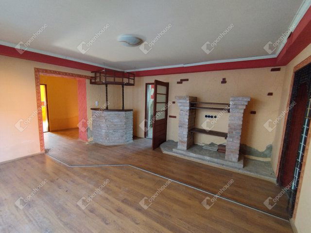 Eladó családi ház, Kéthelyen 17.9 M Ft, 4 szobás