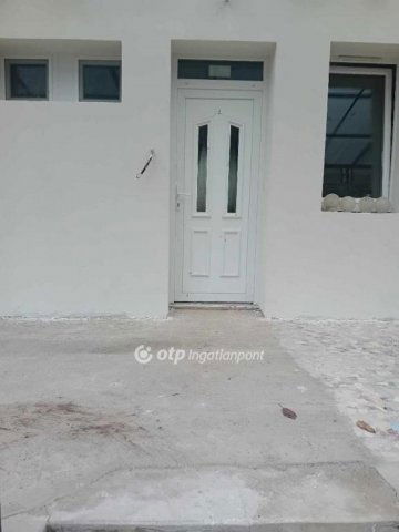 Eladó nyaraló, Hajdúszoboszlón 51.9 M Ft, 3 szobás