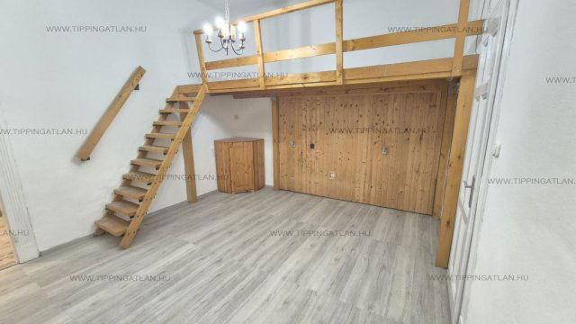 Eladó téglalakás, Budapesten, VII. kerületben, Nefelejcs utcában