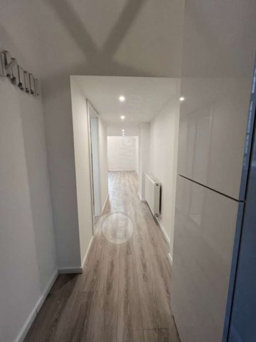 Eladó téglalakás, Budapesten, VI. kerületben 150 M Ft