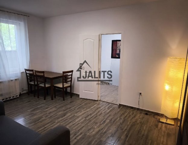 Kiadó téglalakás, albérlet, IX. kerületben, Vágóhíd utcában