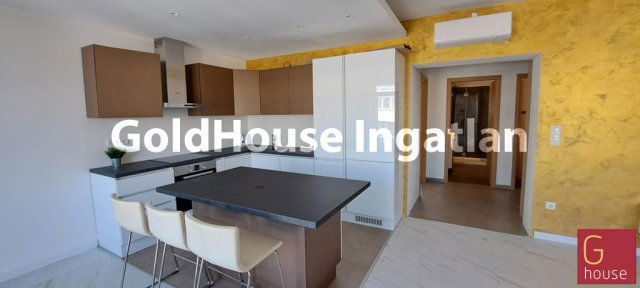 Kiadó téglalakás, albérlet, V. kerületben, Honvéd téren