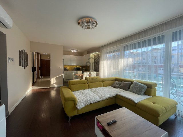 Kiadó téglalakás, albérlet, Debrecenben 528 E Ft / hó, 4 szobás