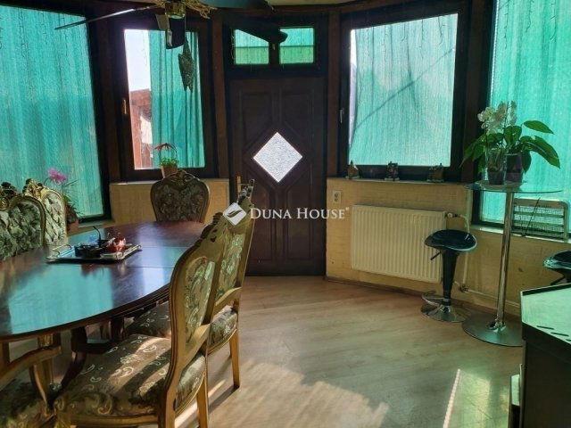 Eladó családi ház, Budapesten, XVIII. kerületben 117 M Ft