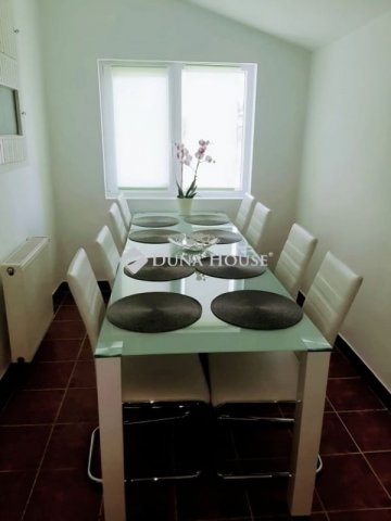 Eladó családi ház, Pilisen 79.99 M Ft, 3 szobás