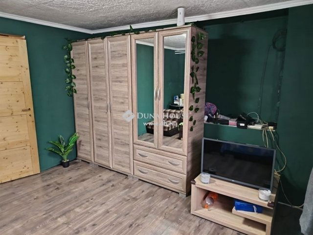 Eladó családi ház, Tápióbicskén 34.99 M Ft, 4 szobás