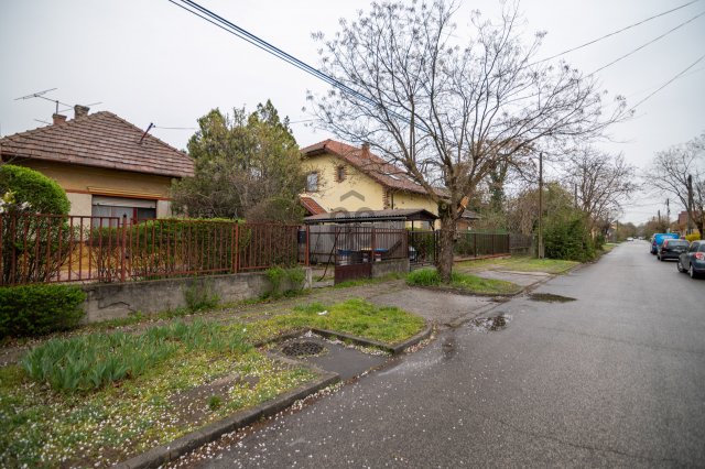 Eladó családi ház, Budapesten, XX. kerületben 59.9 M Ft