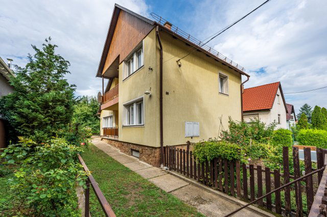 Eladó családi ház, Pátyon 128 M Ft, 3+2 szobás
