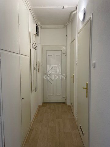 Kiadó téglalakás, albérlet, Szegeden 80 E Ft / hó, 1 szobás