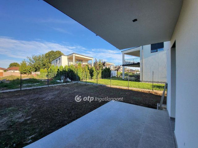 Eladó ikerház, Siófokon 139.9 M Ft, 5 szobás