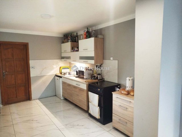 Eladó családi ház, Iváncsán 73.5 M Ft, 4 szobás