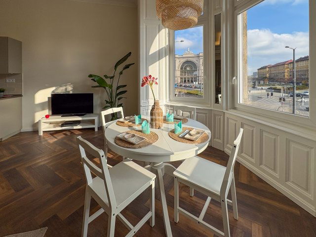 Eladó téglalakás, Budapesten, VII. kerületben 99.9 M Ft