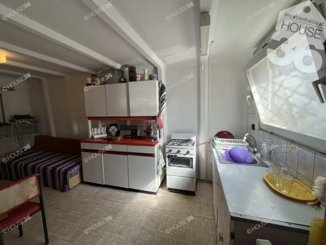 Eladó nyaraló, Solton 5.9 M Ft, 1 szobás / költözzbe.hu