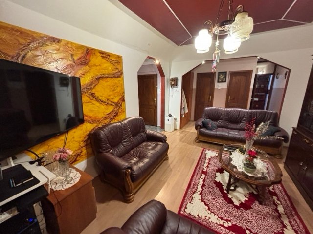 Eladó panellakás, Tiszaújvárosban, Szent István úton 59.9 M Ft