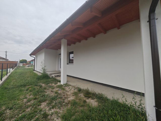 Eladó ikerház, Taksonyon 113.3 M Ft, 4 szobás